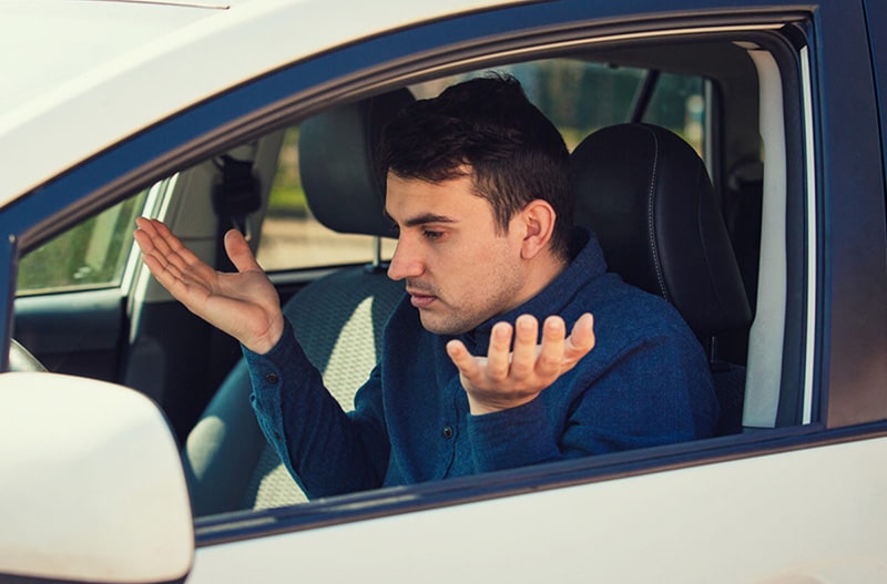 ده دلیل احتمالی تکان خوردن شدید خودرو هنگام شتاب گرفتن